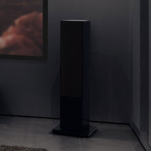 Load image into Gallery viewer, Bowers &amp; Wilkins 703 S2
