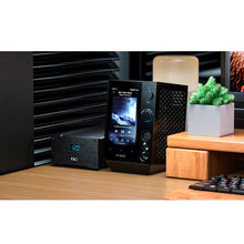 Cargar imagen en el visor de la galería, FiiO R7 editorial 2
