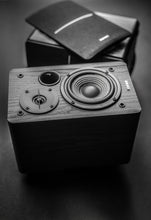 Load image into Gallery viewer, Edifier R1280DB negro editorial 4
