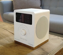 Cargar imagen en el visor de la galería, Radio Tangent Spectrum DAB+ Habitación
